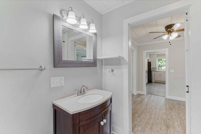 Foto del edificio - 2901 Henderson Ave NW