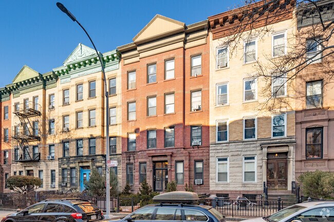 Building Photo - 159 Garfield Pl