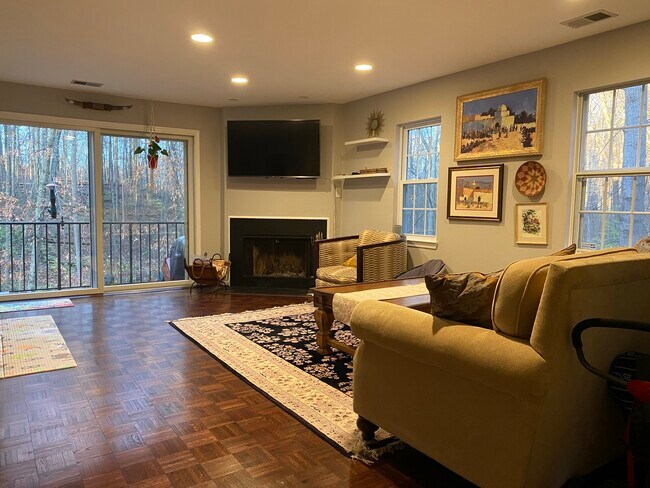 Building Photo - 10488 Parthenon Ct