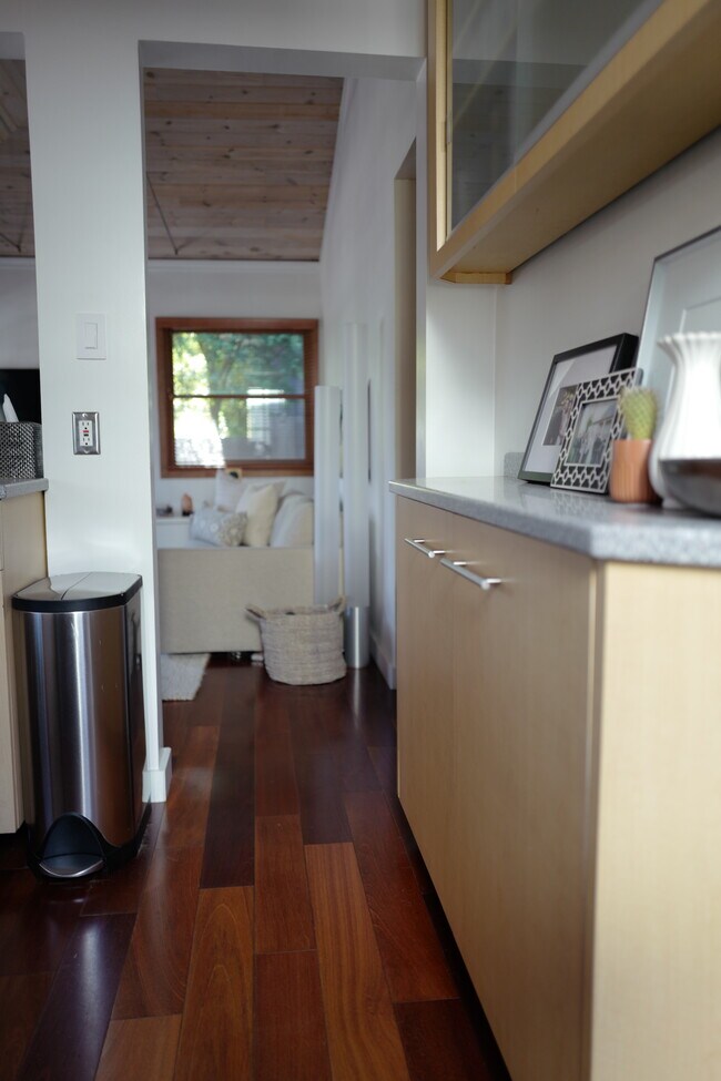Ext kitchen door entry open to living room - 1203 Cabrillo Ave