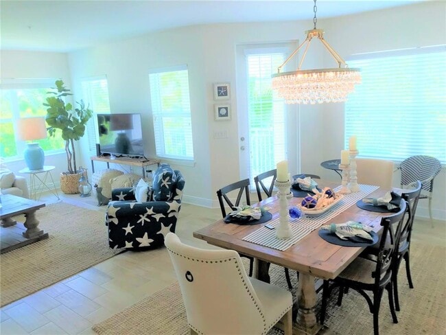 Building Photo - 7740 34th Ave W