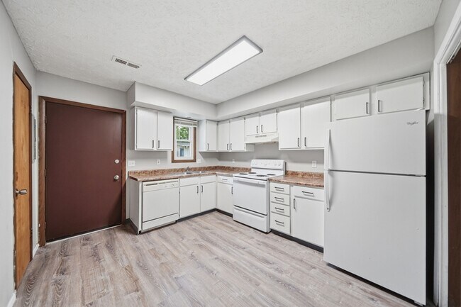 Building Photo - 1417 N 20th St