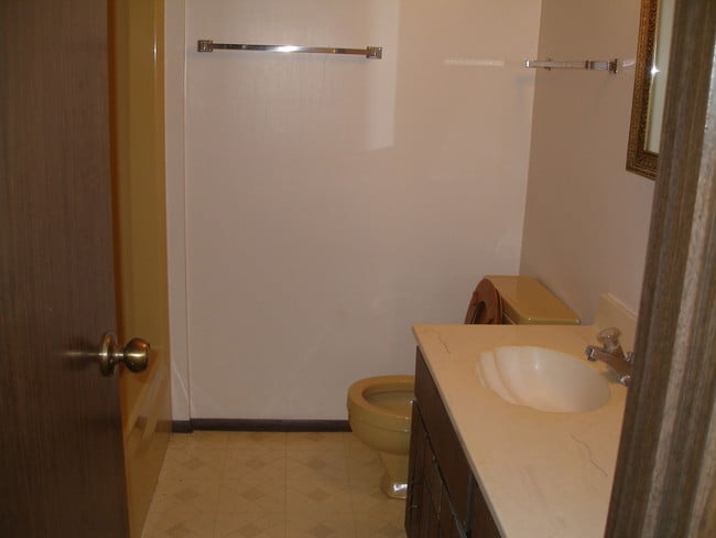 Bathroom - Acres Apartments