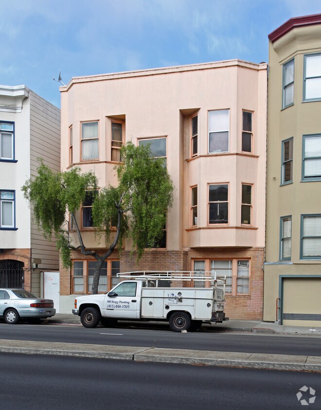 Building Photo - 630 Guerrero St