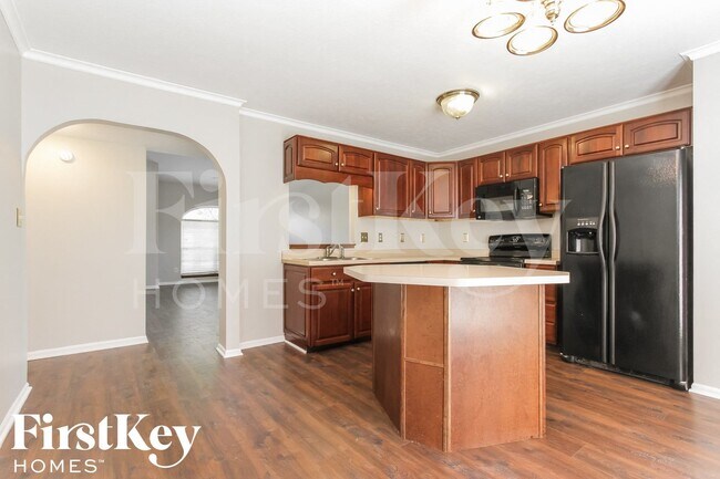 Building Photo - 4915 Aquaduct Dr