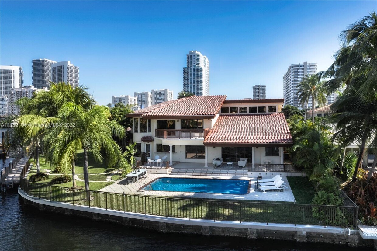 Foto principal - 500 Palm Dr