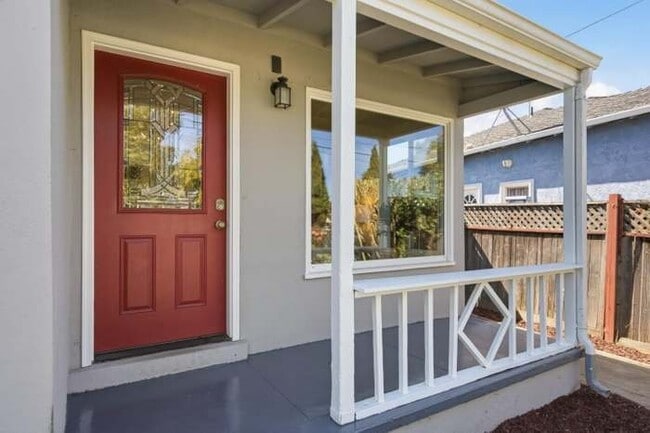 Building Photo - 151 Verbena Dr