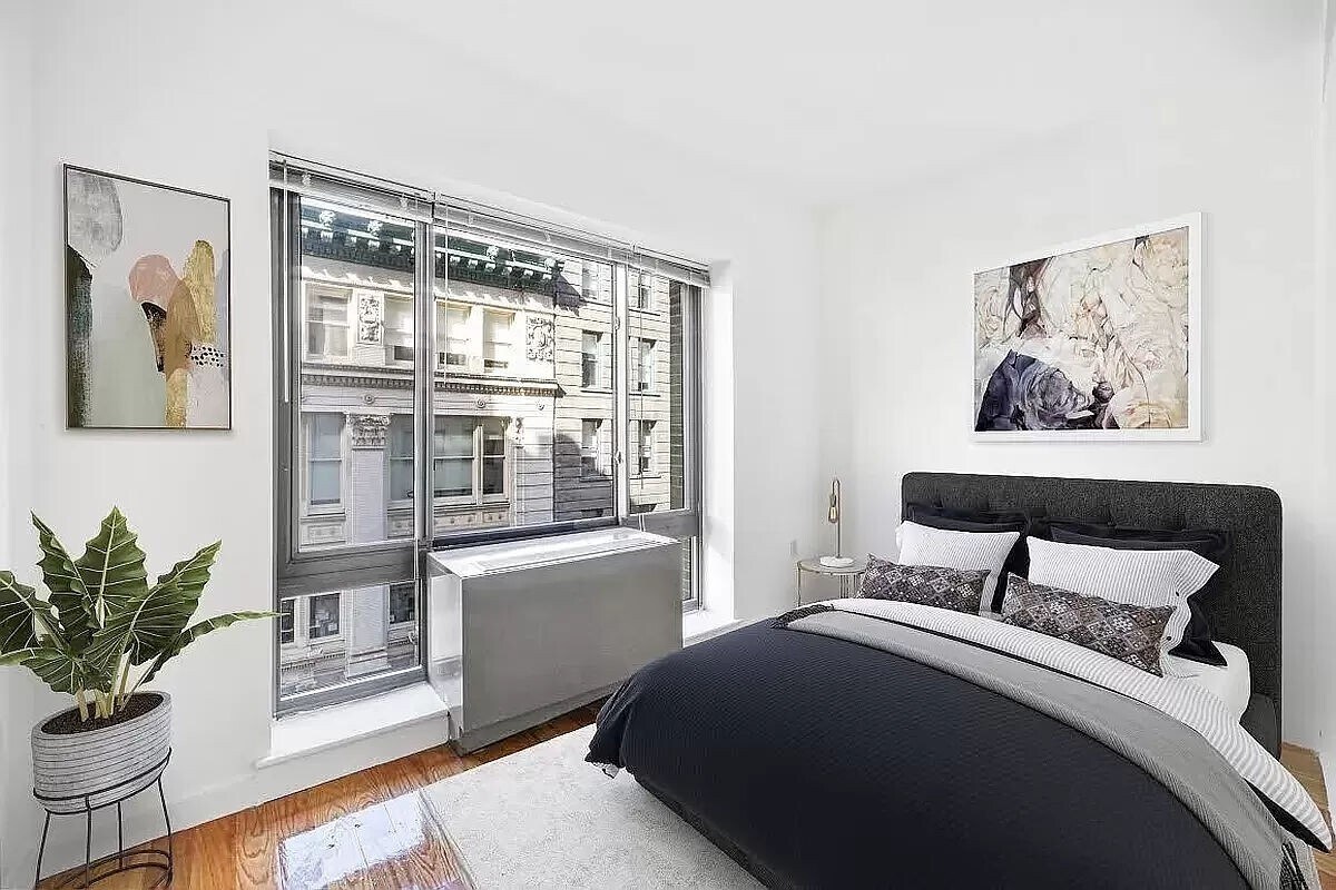 Primary Photo - 30 West 18th Street