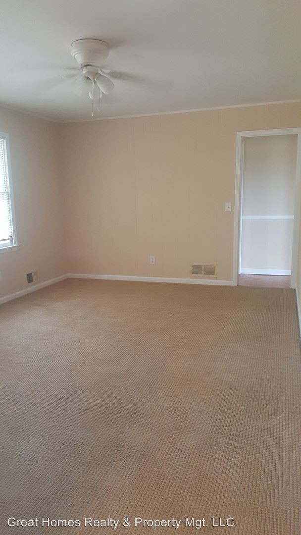 Foto del edificio - 2441 Kennesaw Due West Rd NW