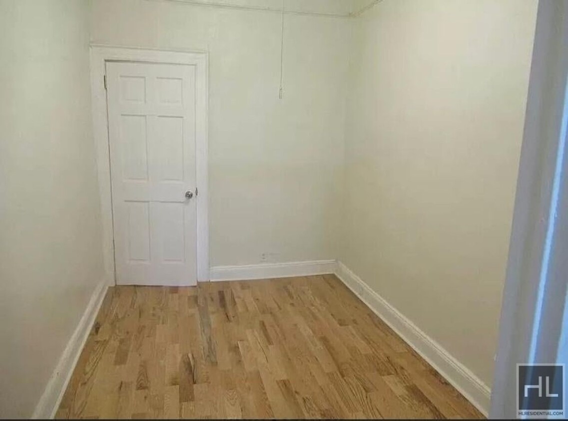 Primary Photo - BRIGHT, SPACIOUS NO FEE CROWN HEIGHTS 2BR!!!