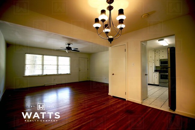 Building Photo - 4516 Linpark Dr