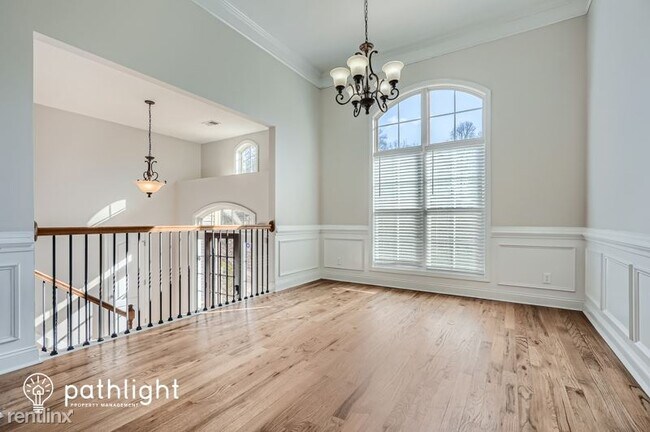 Foto del edificio - 4 br, 3 bath House - 7175 Fletcher Drive UNIT