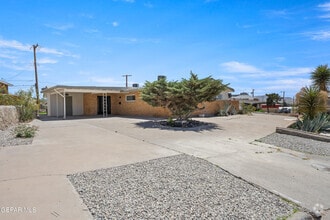 Building Photo - 4317 Larchmont Dr