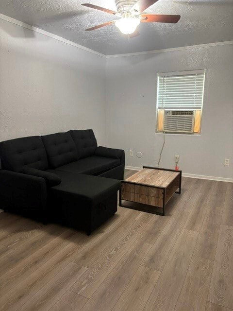Foto del edificio - 6734 Burkett St.