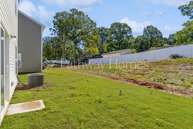 Foto del edificio - 6316 Lowe Ln