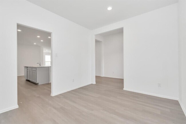 Foto del edificio - 5116 Twin Summit Dr