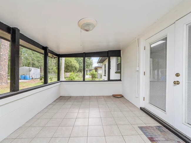 Foto del edificio - 4200 NW 22nd Terrace