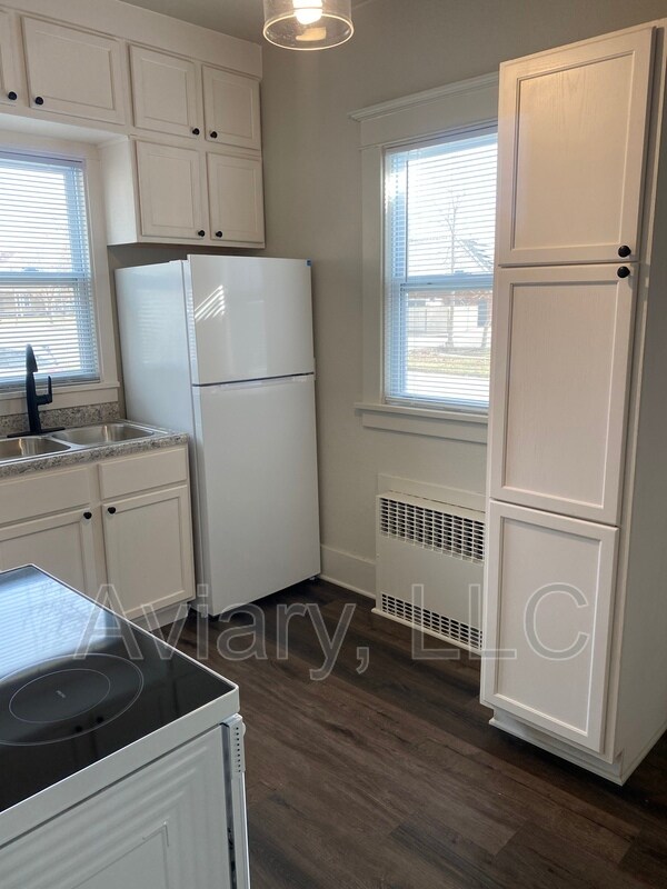 Foto del edificio - 201 W Jefferson Ave