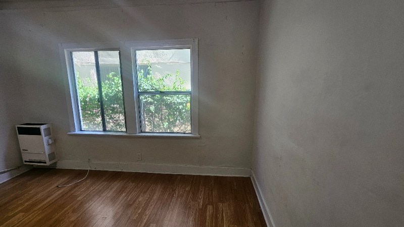 Foto del edificio - 1005 W 23rd St