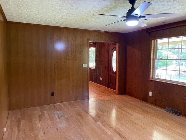 Foto del edificio - Beautiful 2 Bed, 2 Bath home located in Seagrove. (Handicap accessible)