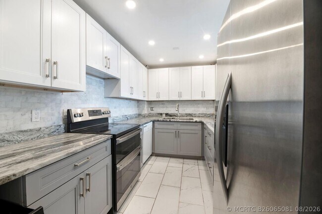 Foto del edificio - 3800 N Hills Dr