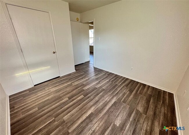 Building Photo - 3404 Zephyr Rd