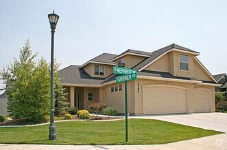 Building Photo - 2794 S Nephrite Way