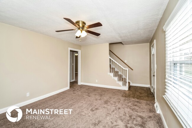 Building Photo - 110 Mills Dr