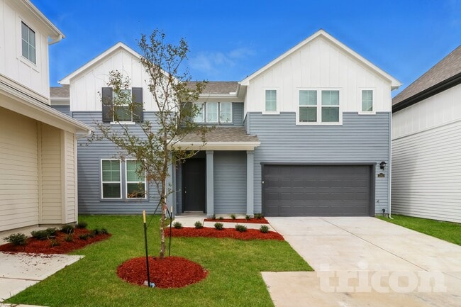 Building Photo - 22813 Terrazzo Dr