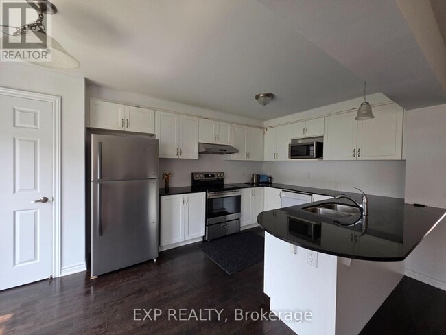 Building Photo - 624 Bluegill Ave