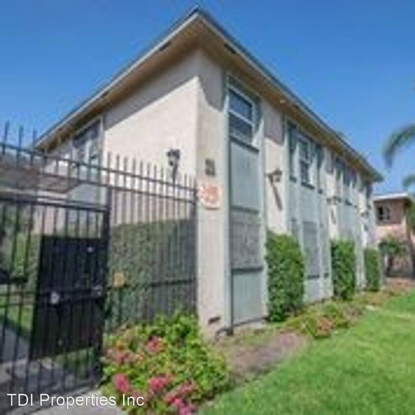 4108 Palmwood Dr, Los Angeles, CA 90008 Room for Rent in Los Angeles