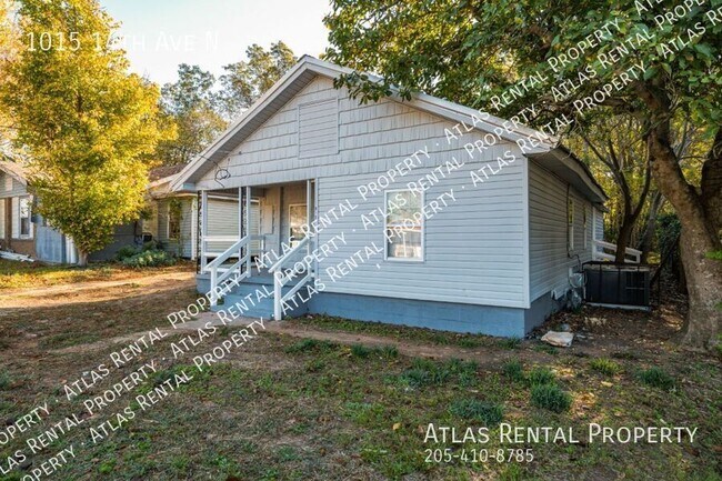 Building Photo - 1015 14th Ave N