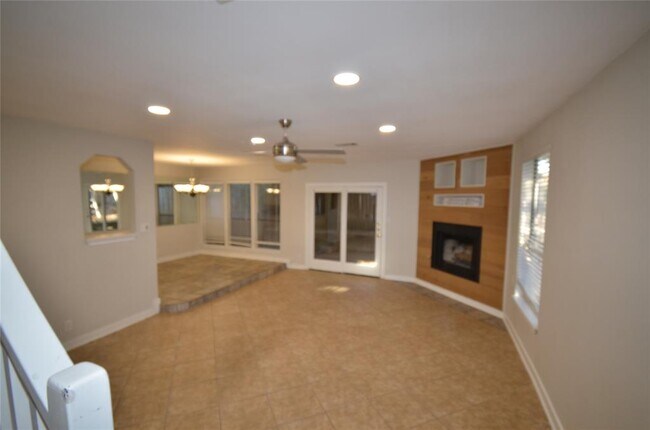 Foto del edificio - 7801 Parliament Pl