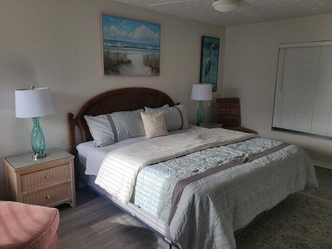 Foto del edificio - 590 NE Lima Vias