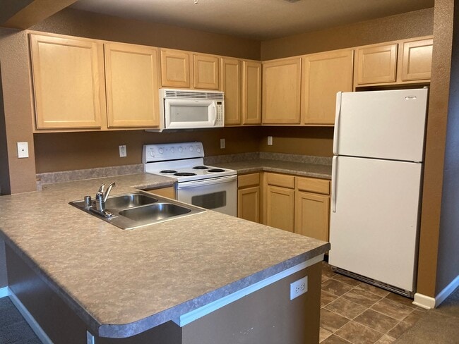 Building Photo - 200 Talus Way