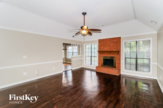 Foto del edificio - 7723 Ivy Mist Cove W