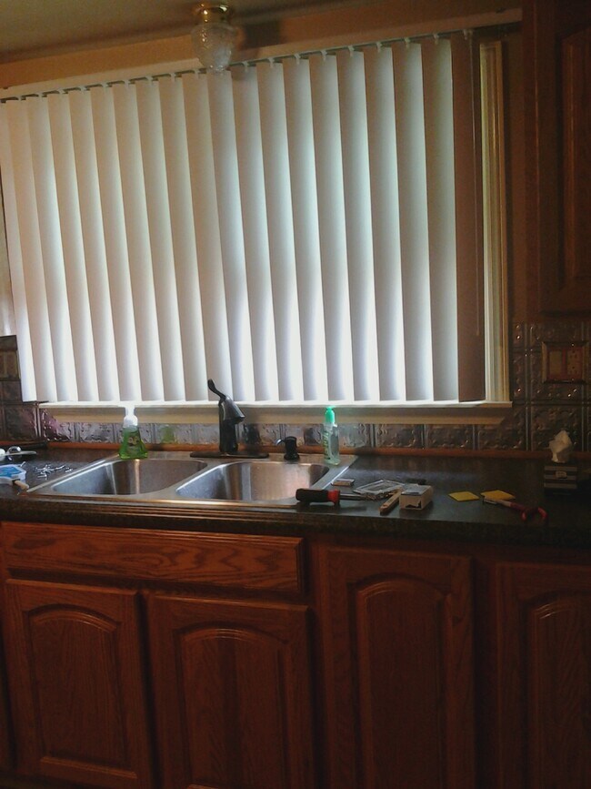 Foto del edificio - 418 W 41st St