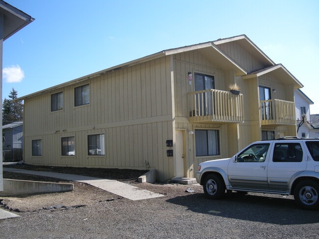 Building Photo - 15 N 8th St