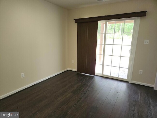 Foto del edificio - 23074 Foxglove Way