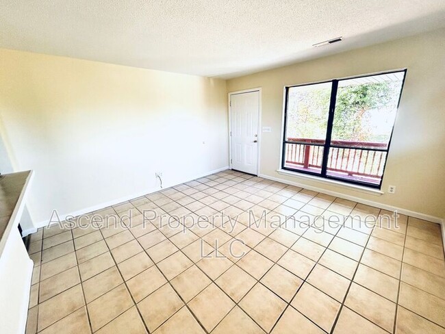 Photo - 3 Sheridan Rd Apartment