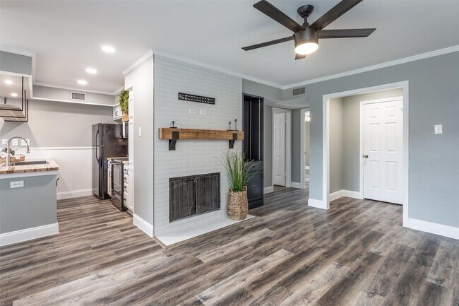 Foto del edificio - 16301 Ledgemont Ln