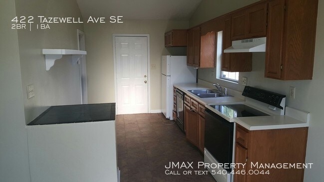 Foto del edificio - One level two bedroom home