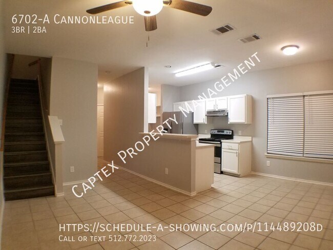 Foto del edificio - Recently Redone 3 Bed 2.5 Duplex Feels lik...