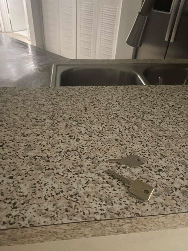 Foto del edificio - 3441 NW 44th St