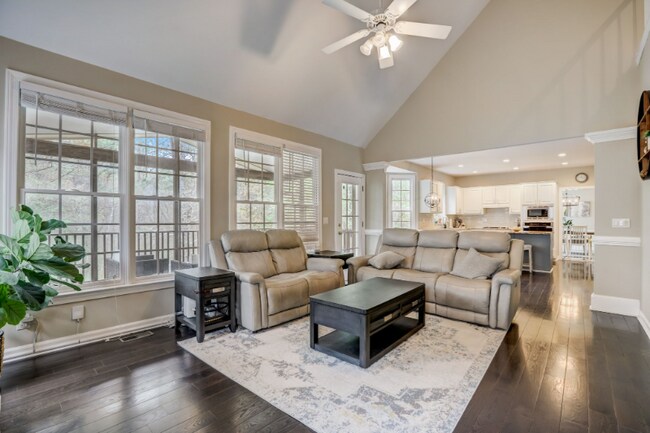 Foto del edificio - 1155 Arbor Creek Dr