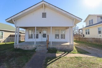 Building Photo - 535 S 39th W Ave