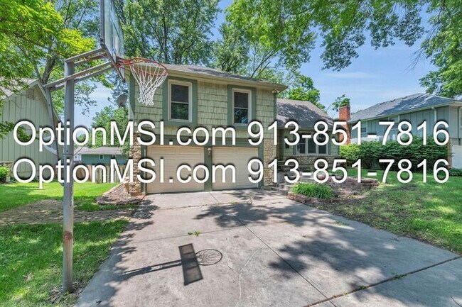 Building Photo - SMSD!! Amaziing Value at a great price!
