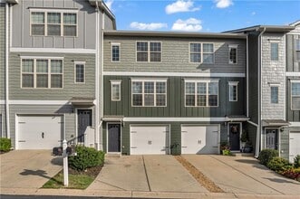 Building Photo - 3014 Liberty Way NW
