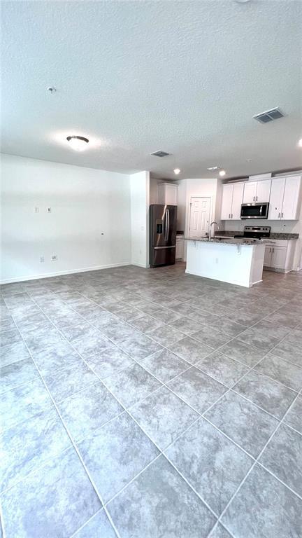 Building Photo - 2113 Crape Jasmine Ln
