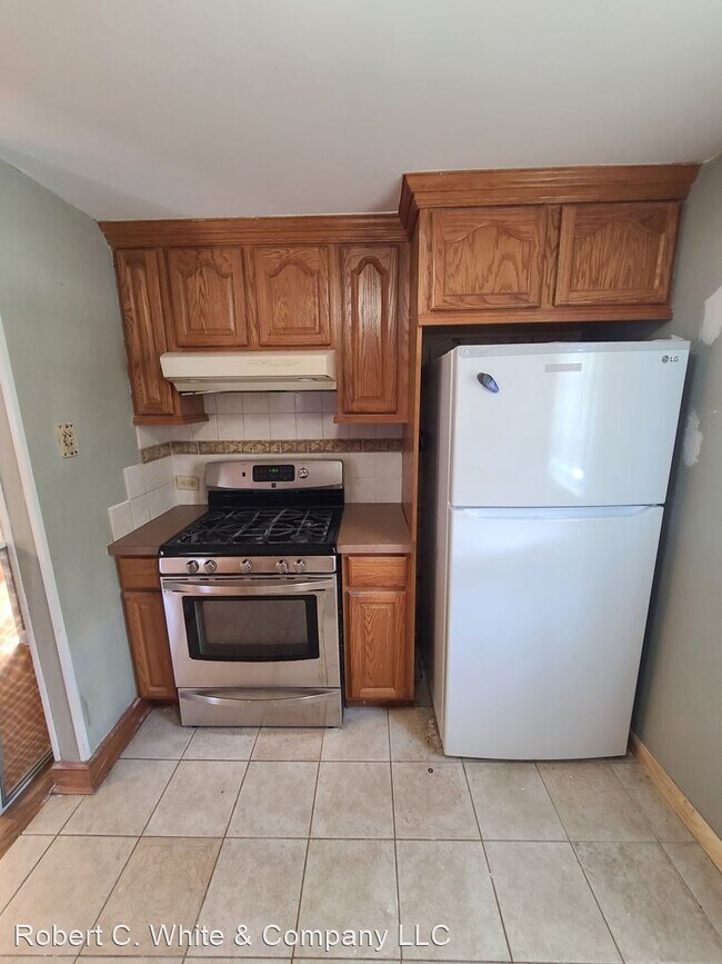 Foto del edificio - 4 br, 2 bath House - 273 South Road